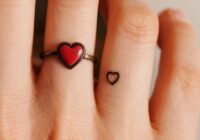 Herz Finger Tattoo Bedeutung » Schaffung von Bindung