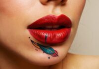 Kussmund Tattoo Bedeutung » Leidenschaft und Zuneigung