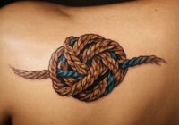 Seil Knoten Tattoo Bedeutung » Sicherheit und Verbundenheit