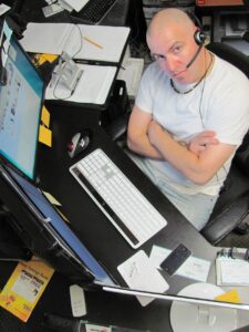 man, computer, working, technology, male, person, office, desk, worker, customer service, looking, keyboard, pc, computing, help, customer service, customer service, customer service, customer service, customer service